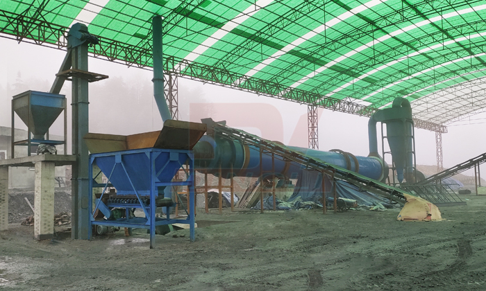 ú������O��D